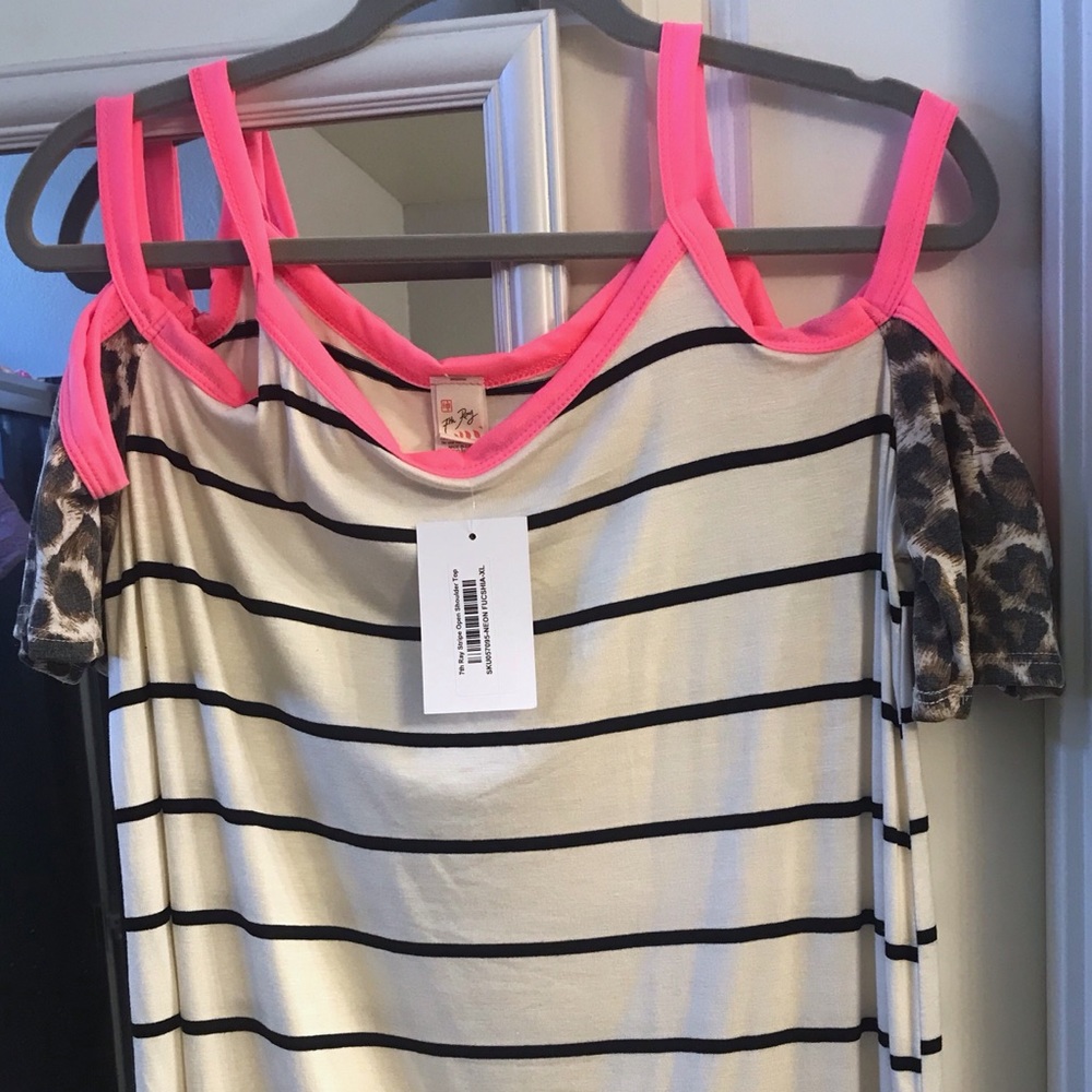 7th Ray XL Leopard Hot Pink Off White/Black Stripe